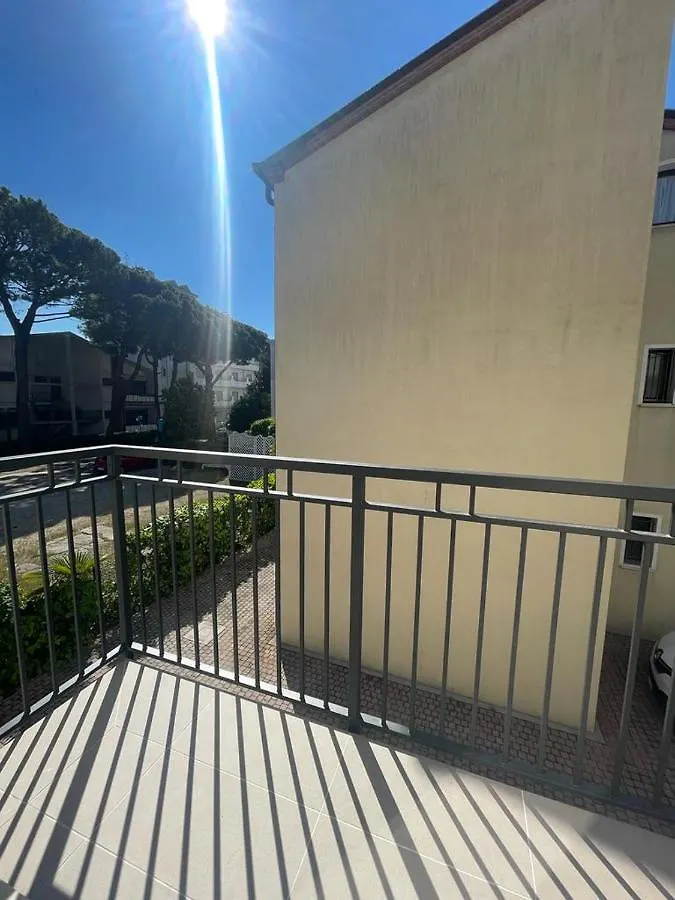 Villa Emma -Walterigato Apartments Solo Per Famiglie Lido di Jesolo